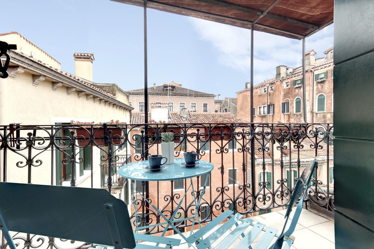 Апартаменты Via Garibaldi-Gigli Biennale Terrace By Wonderful Italy Венеция Экстерьер фото